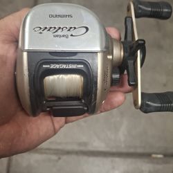 Shimano castaic. 200