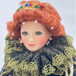 Queen Elizabeth 1 Doll By Candy Spelling 