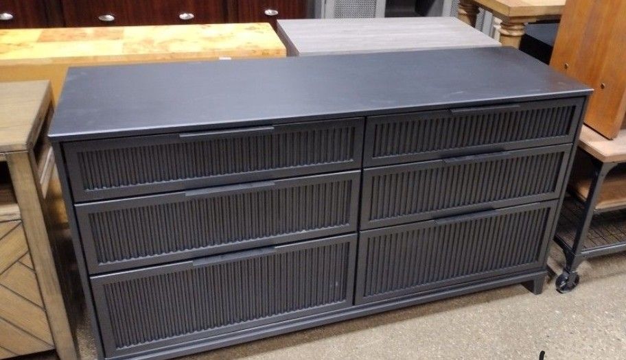 6-Drawer 56 in W Black Solid Wood Transitional Reeded Dresser