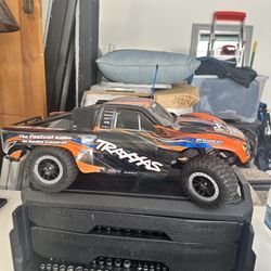 TRAXXAS SLASH 2wd Original Parts