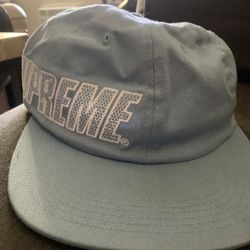 Supreme Snapback Hat (Light blue)