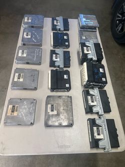 TOYOTA TACOMA. ECU