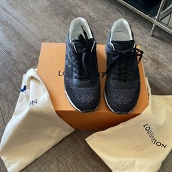 Runway Louis Vuitton Sneakers 