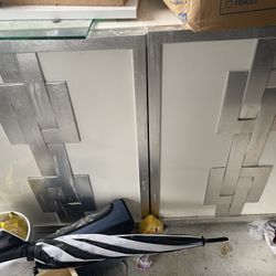 Cabinets 