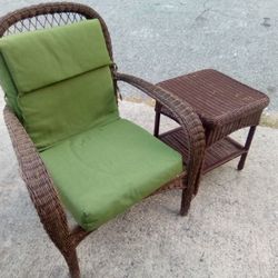 Brown Wicker Chair Green Cushions+Table