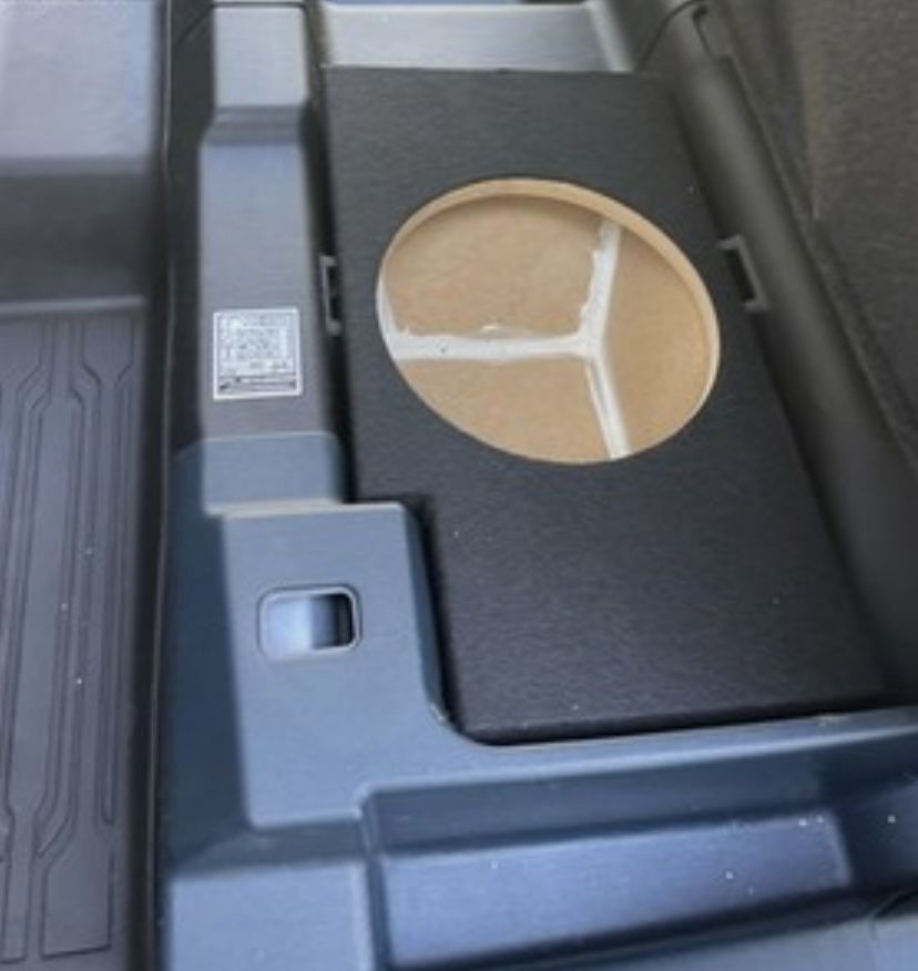 Ford Maverick Custom Subwoofer Box 10” Sealed