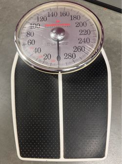 HEALTHOMETER Professional Floor Scale 11.5 x 18" Platform w Raised 8" Dial