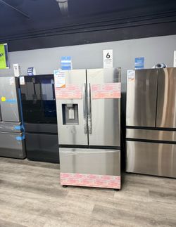 🔥SAMSUNG STAINLESS STEEL MEGA CAPACITY STAINLESS STEEL REFRIGERATOR WITH ICE MAKER AND WATER DISPENSER🔥
