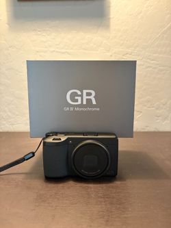 Ricoh GR IV Monochrome