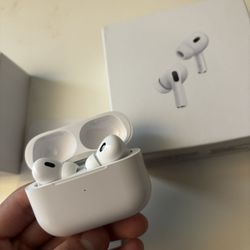 AirPods Pro 2  80$ 🍏