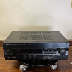 Yamaha Stereo Receiver 