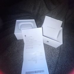 {**NEW SEALED**} Airpod Pro 2s READ DESCRIPTION 