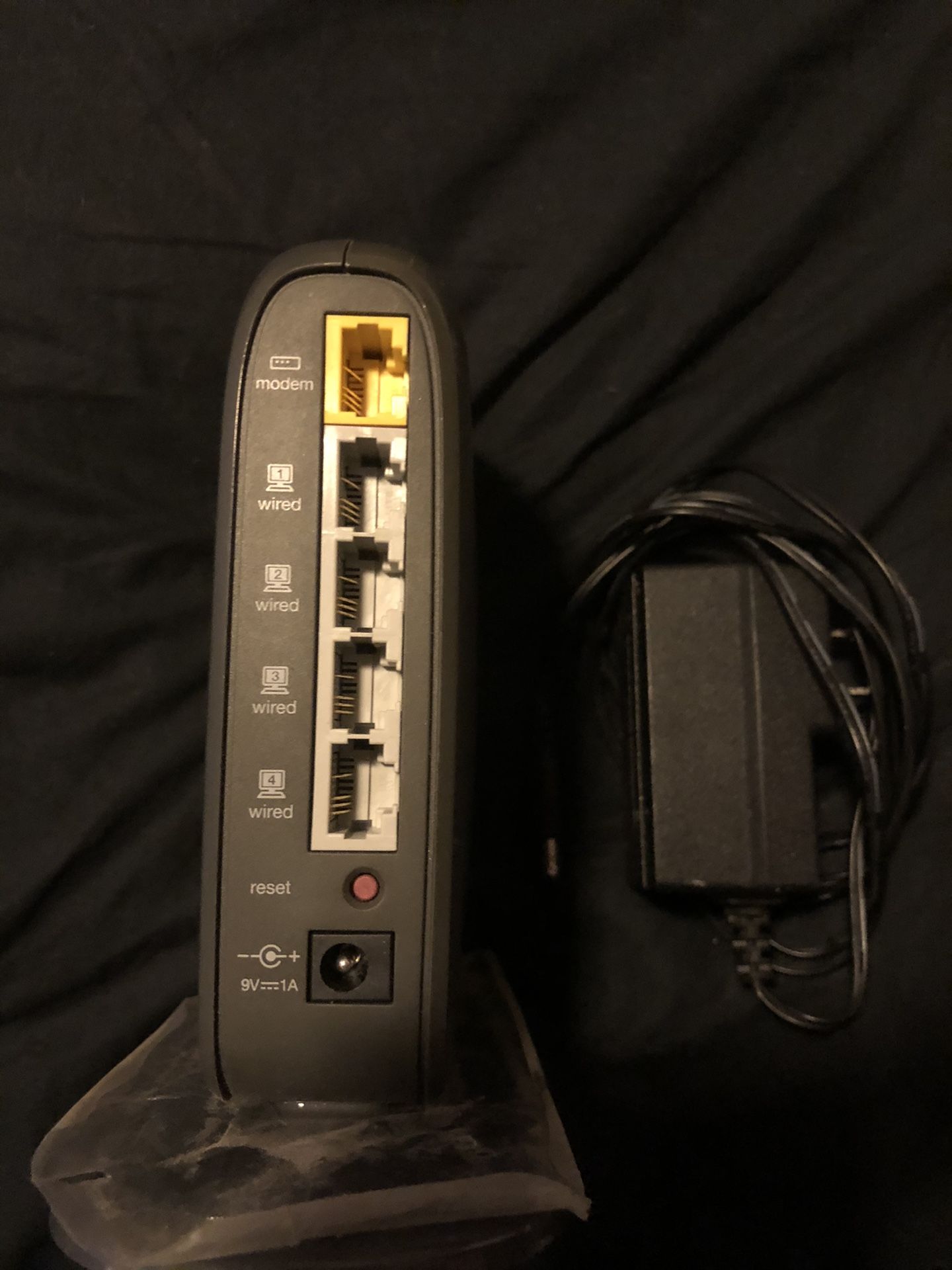Belkin Router/modem w/ power cable