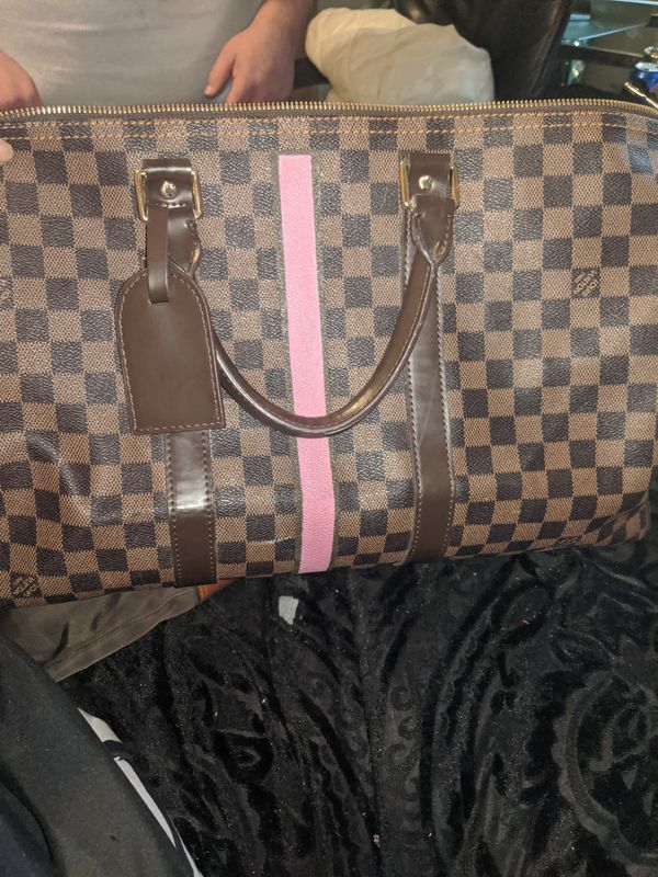 Lv duffle bag for Sale in Sacramento, CA - OfferUp