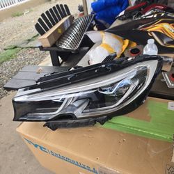 3 Series Headlights 2020 Lazer 