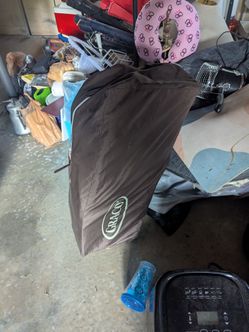 Graco toddler Pack and Play