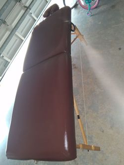 Portable Folding Massage Table with Headrest