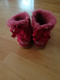UGG boots girl Sz 11