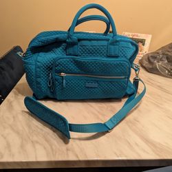 vera Bradley weekender bag 