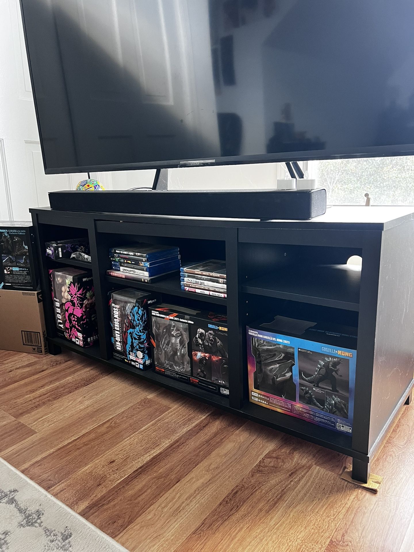 Tv Stand 