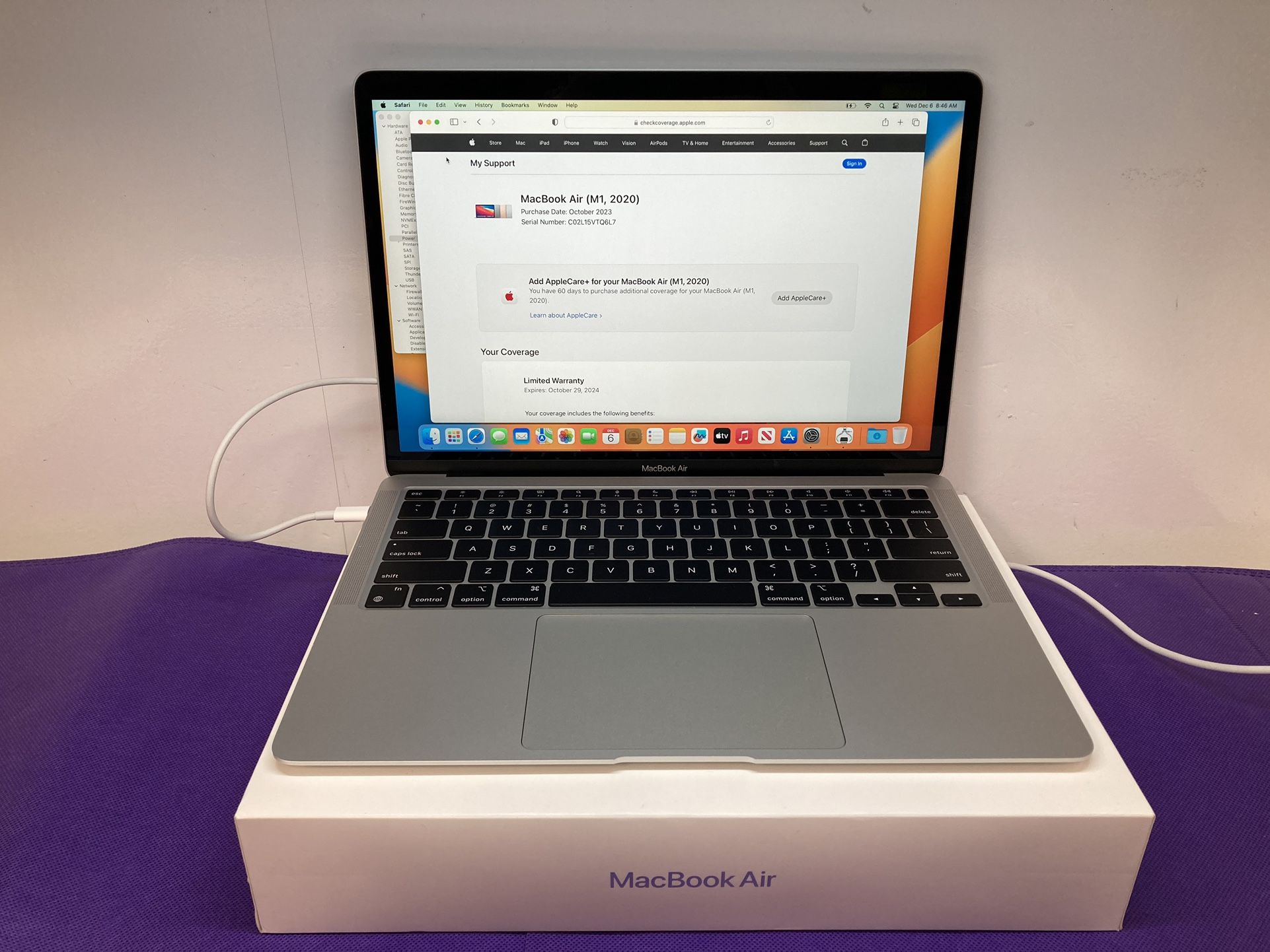APPLE MACBOOK AIR 2020 13” M1 8GB 256GB laptop w/box.