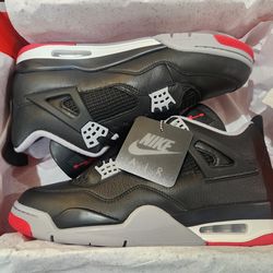 NEW Jordan 4 Retro size 11.5