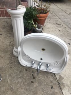 Sink restroom