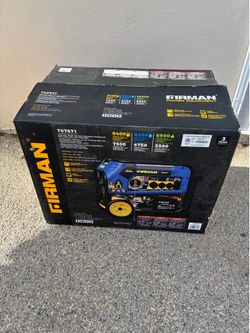 Firman Tri-Fuel Generator T07571 - 25 Hours - Propane Tank Included