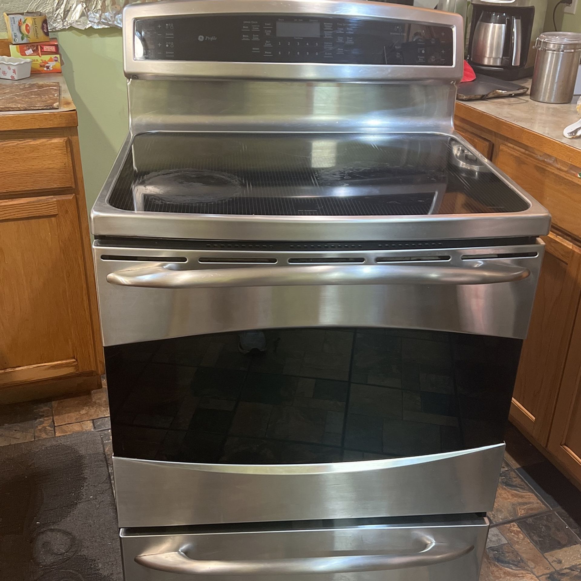 Induction Range Good Working Conditions