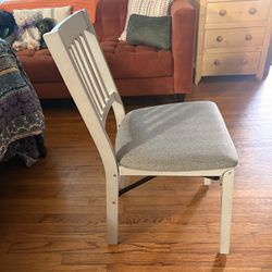 Padded Wood Folding Chair - Like New