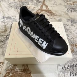 Designer shoes for men