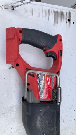 Look ! Milwaukee Sawzall . Great shape . Needs trigger .
