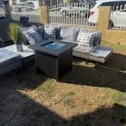 Brand New Patio Outdoor Furniture Set With Fire Pit 