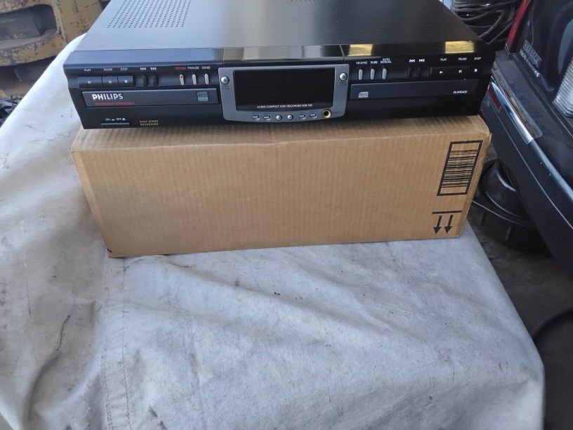 Nice Black Phillips Dual DVD Player, Recorder, And Copyer OEM Very Clean Like New.