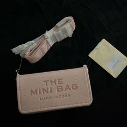Brand New Marc Jacob’s Purse Pink