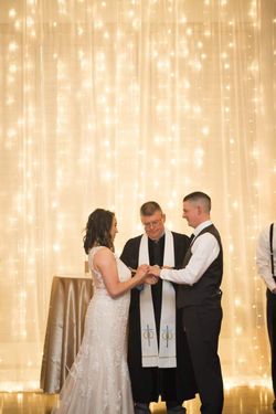 Stunning Stella York Wedding Gown