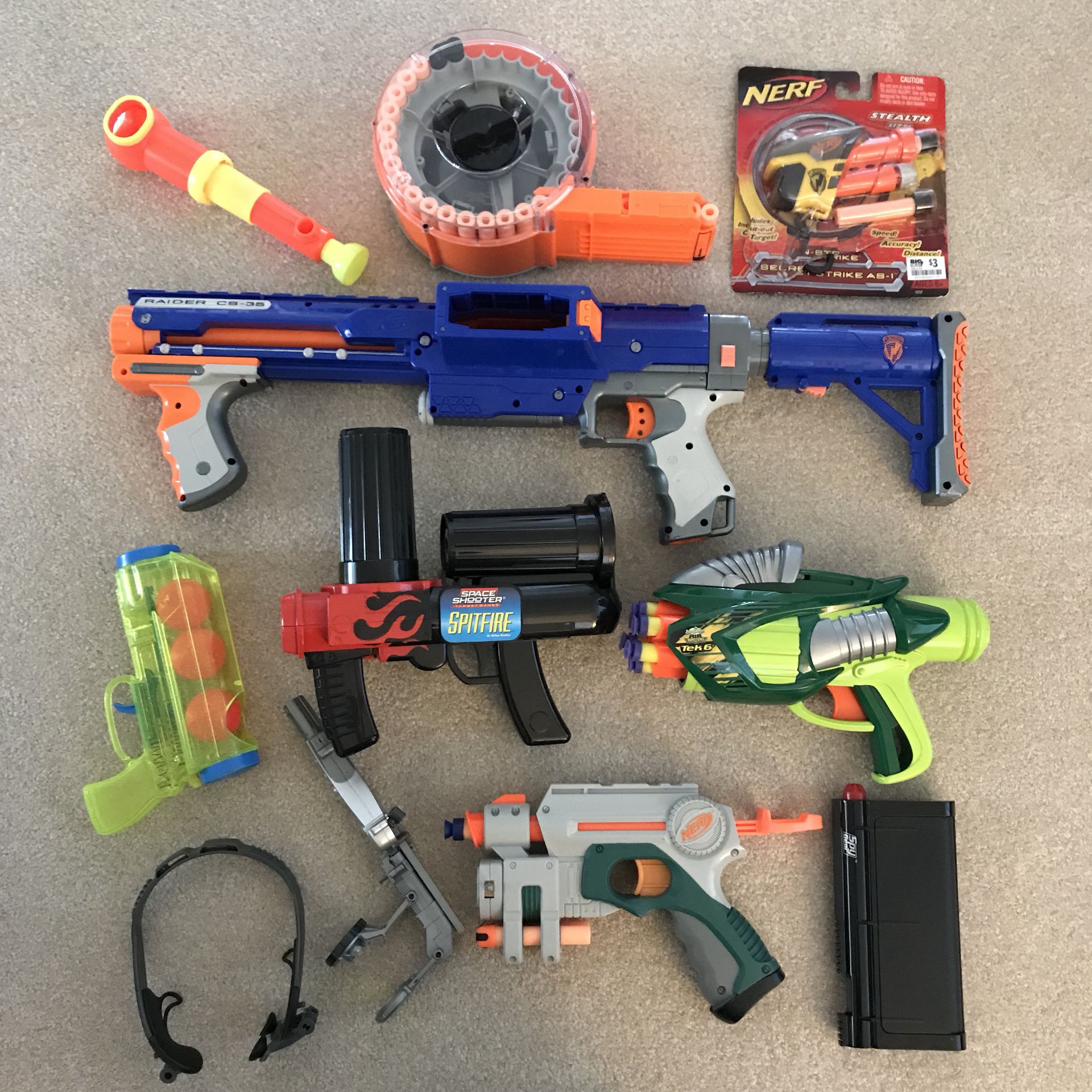 Nerf gun toys lot