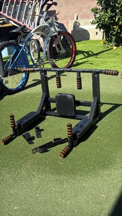 Wall  mounted  Pull Up Chin Up Bar Dip