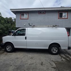 Vendo VAN  En Muy  Buenas Condiciones 