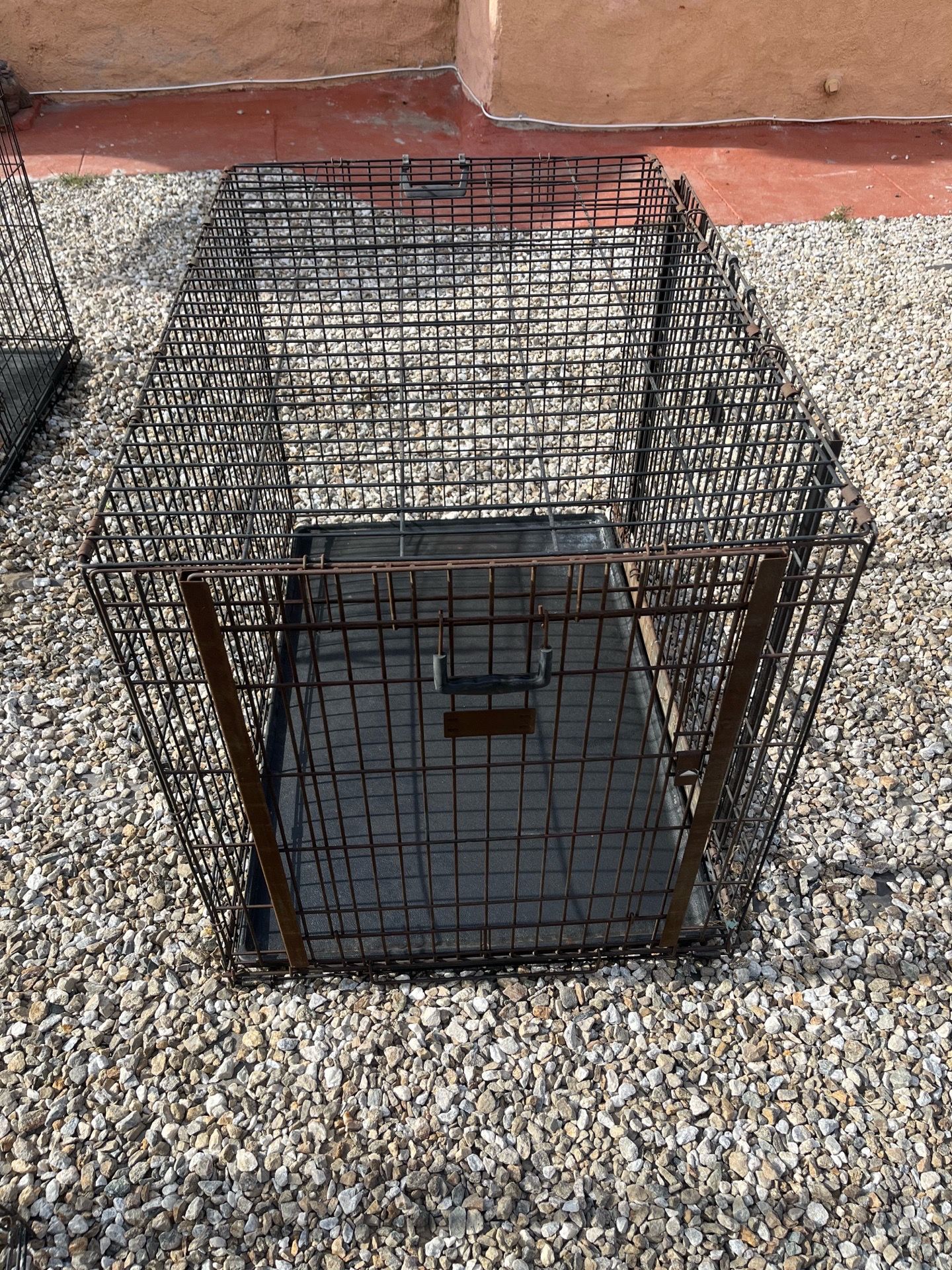 dog cage