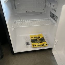 2.6 Cu. Ft. Insignia Mini Fridge- New