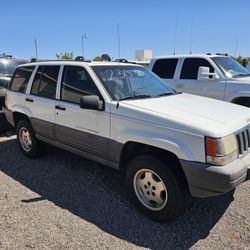 Jeep Grand Cherokee Parts 