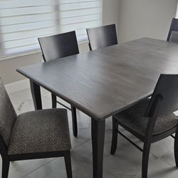 Dining Room Table 