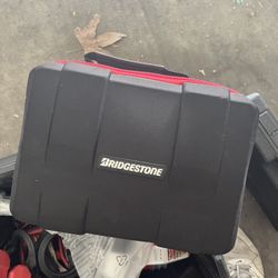Bridgestone Roadside Assistance Kit 
