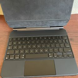 Apple Magic Keyboard For iPad Pro 11” And Air