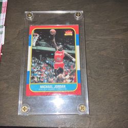 Michael Jordan 1986 Fleer Near Mint Condition In Case