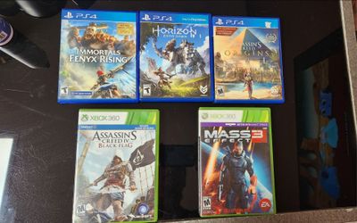 PS4 and Xbox 360 games