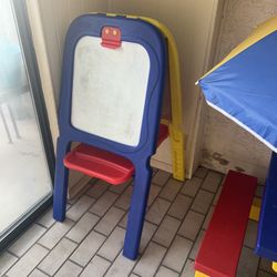Children’s Easel 