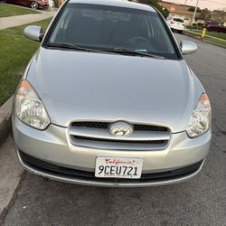 2008 Hyundai Accent 