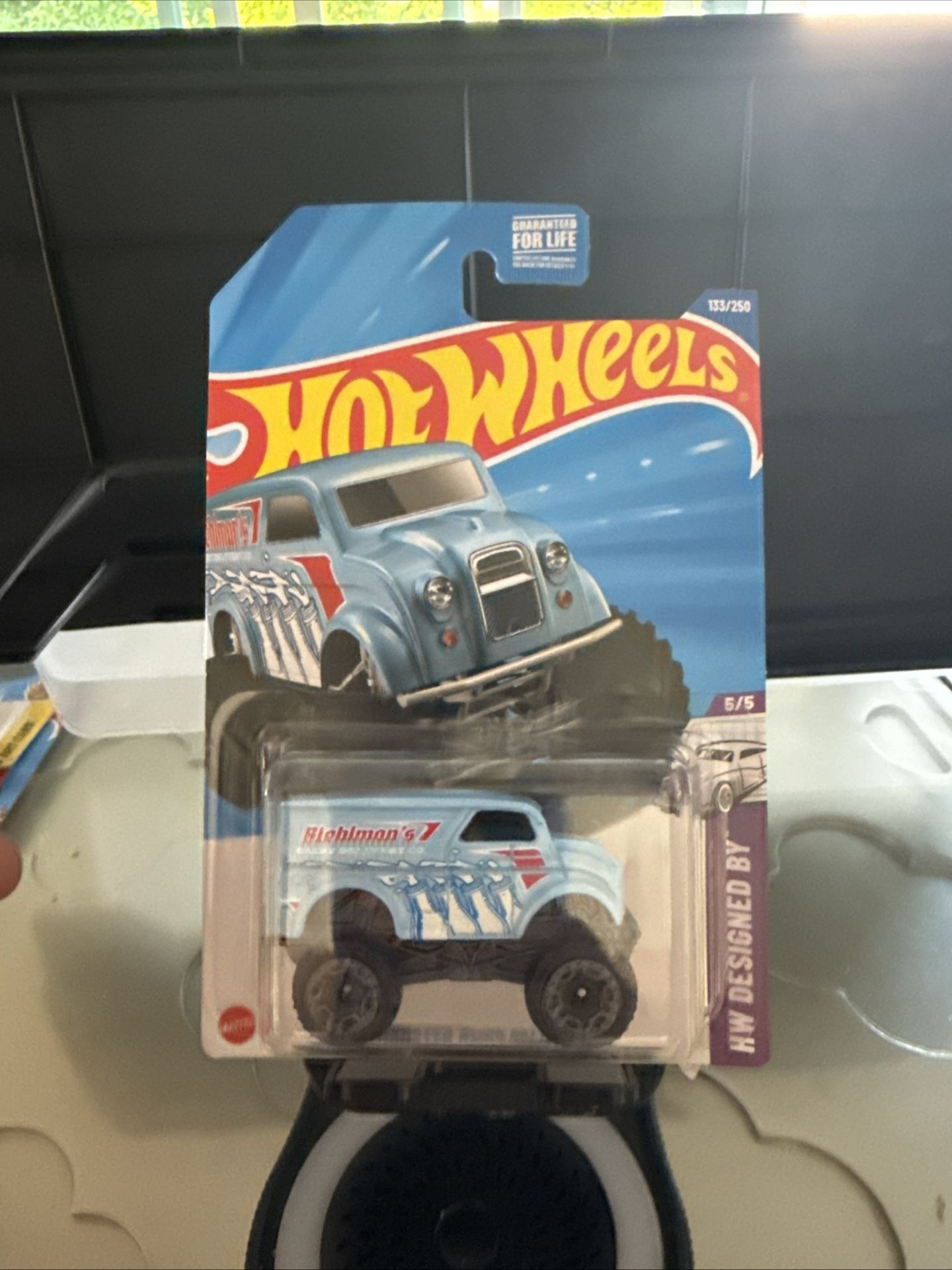 Hot Wheels Land Rover Defender 90 #210